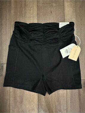 Logilates High-Waist Black Women’s Shorts